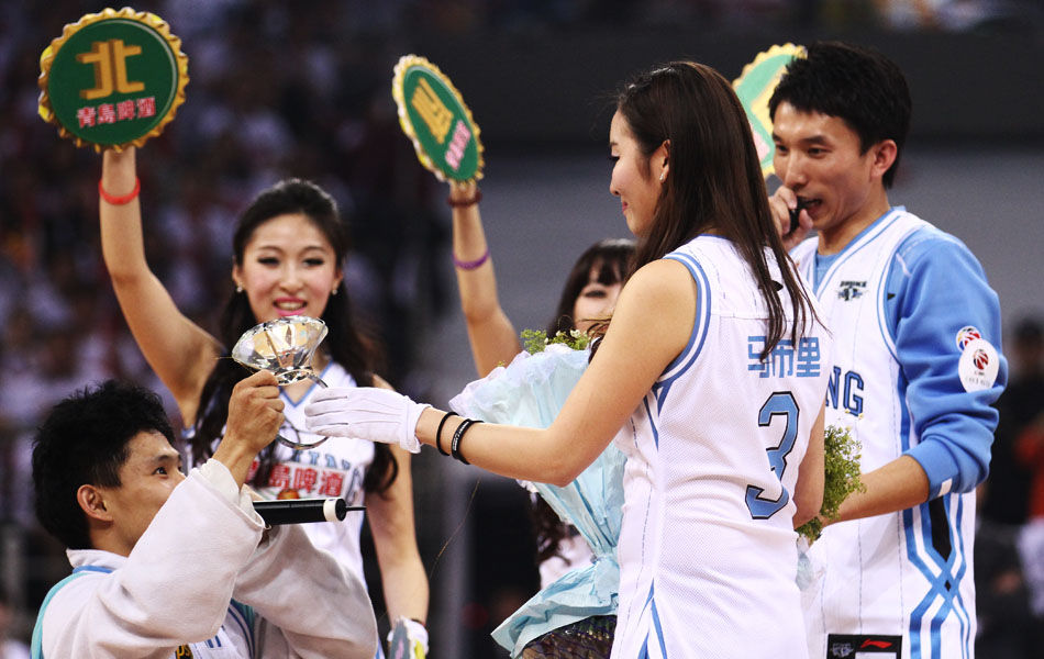 TA专栏：双足怪谢尔基，英超联赛的特立独行者（TA观察：双足奇才谢尔基，英超赛场的异类）