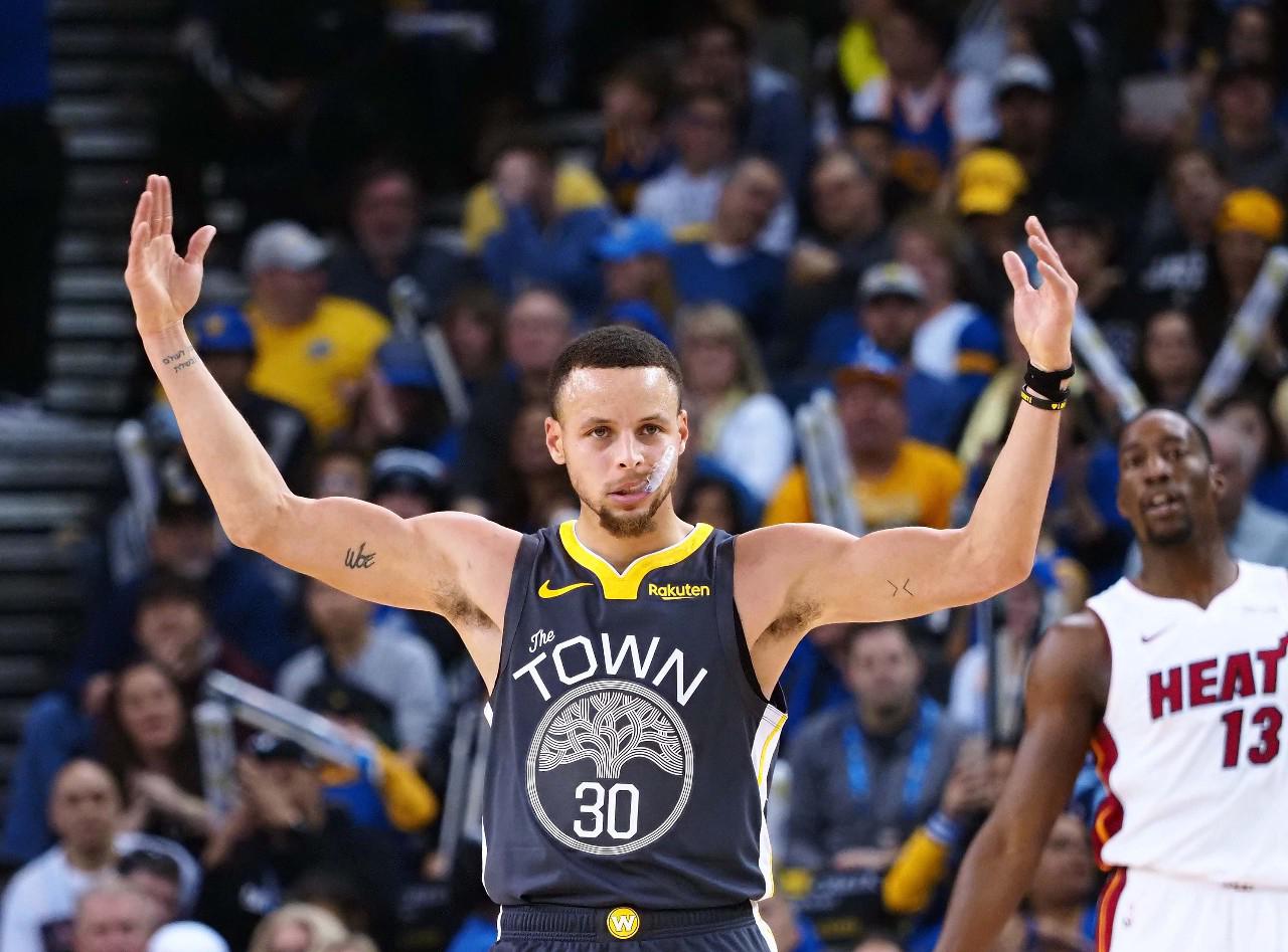 斯基拉：早安哥是那不勒斯非卖品，7000万解约金2027年才生效（斯基拉：那不勒斯将早安哥列为非卖品，7000万违约金要到2027年才生效）