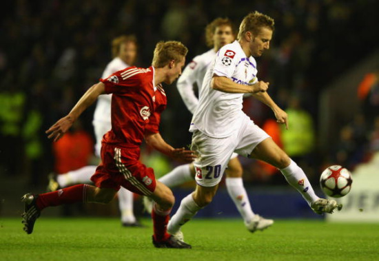 斯卢茨基谈客战柔佛：我认为双方五五开，就看谁能把握住机会（斯卢茨基：客战柔佛势均力敌，关键在把握机会）